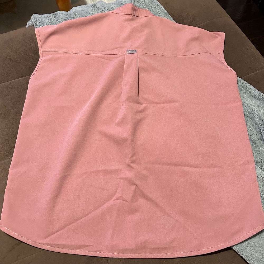 Small Rafaela scrub top